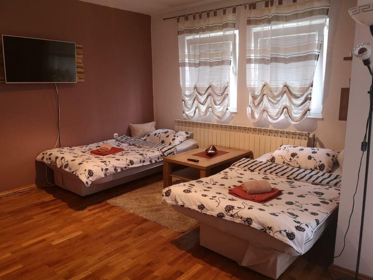 Apartment Igor - Holiday Home Ostarije ภายนอก รูปภาพ